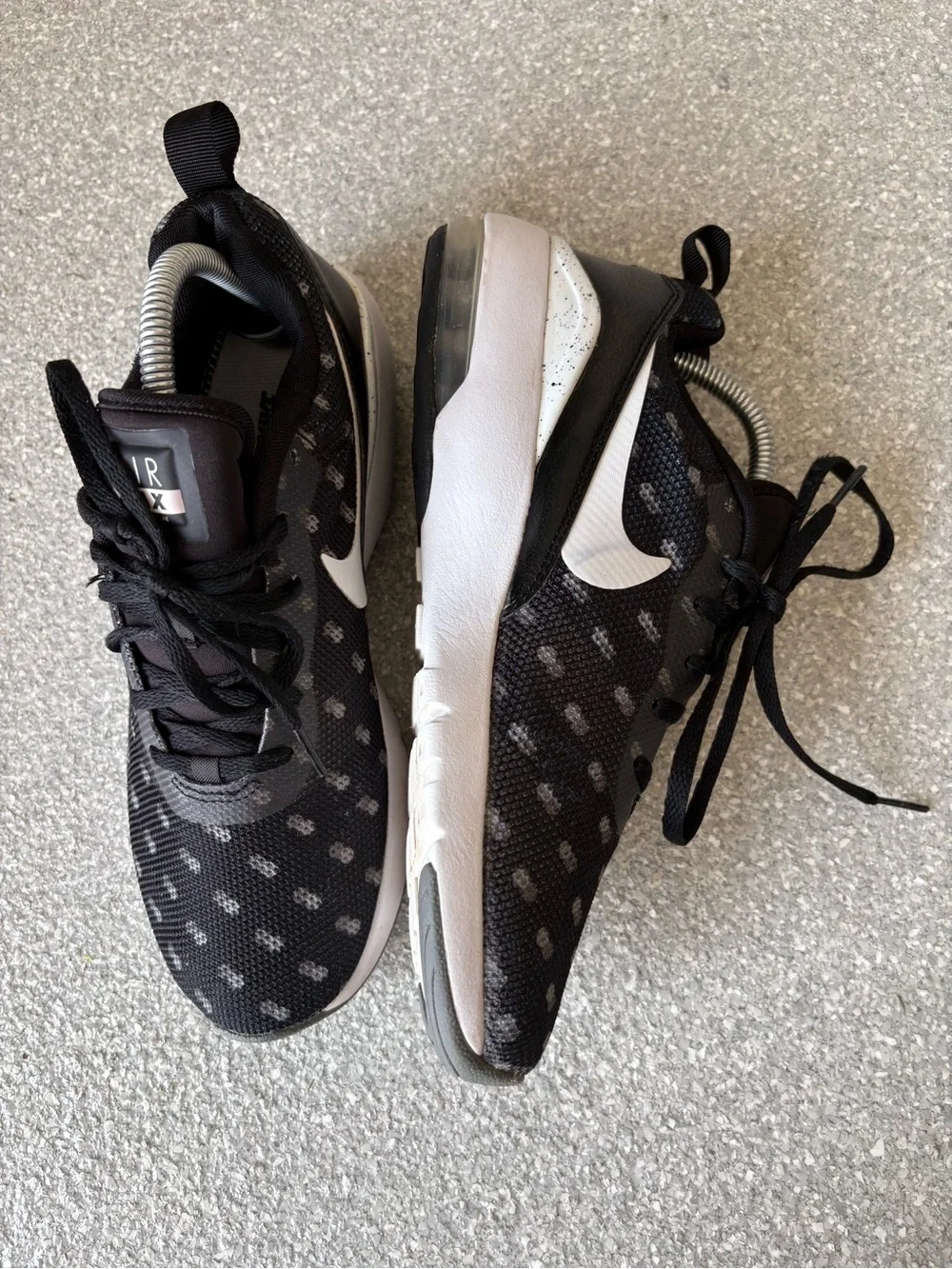 Nike these air